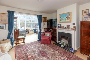 Sitting Room- click for photo gallery
